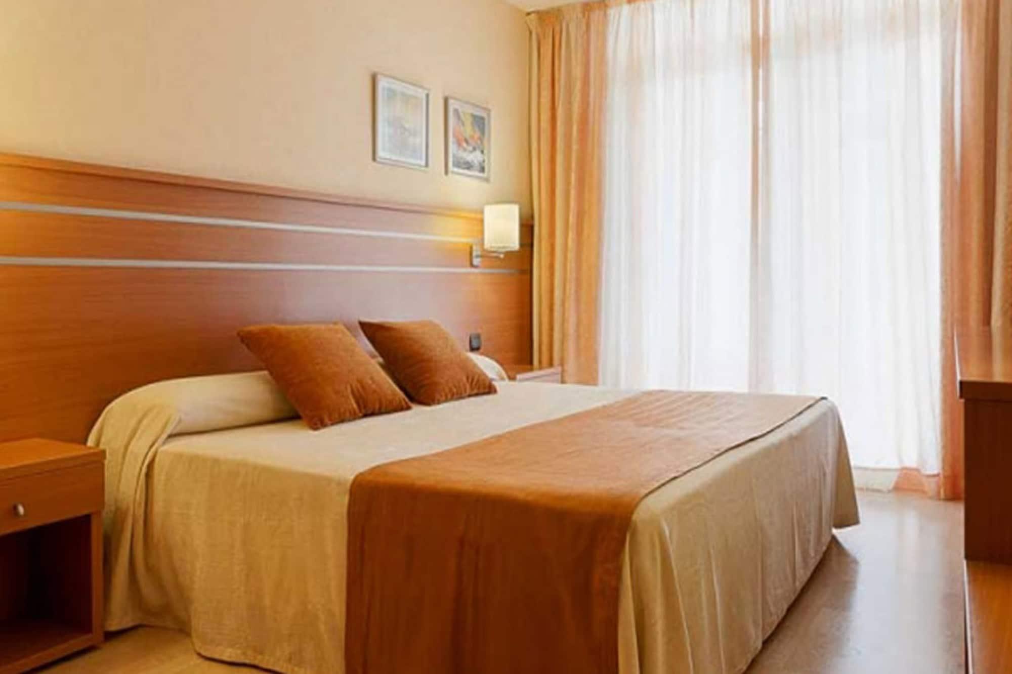Hotel Beverly Park & Spa Blanes Exterior photo
